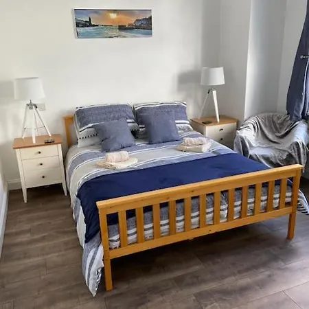 Guest Suite In Porthleven With Private Garden Helston Exterior photo